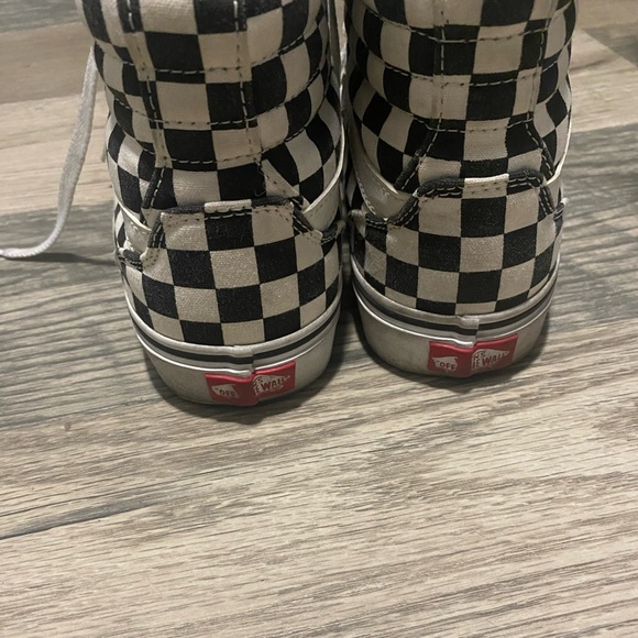 Checkered Vans - Picture 2 of 3